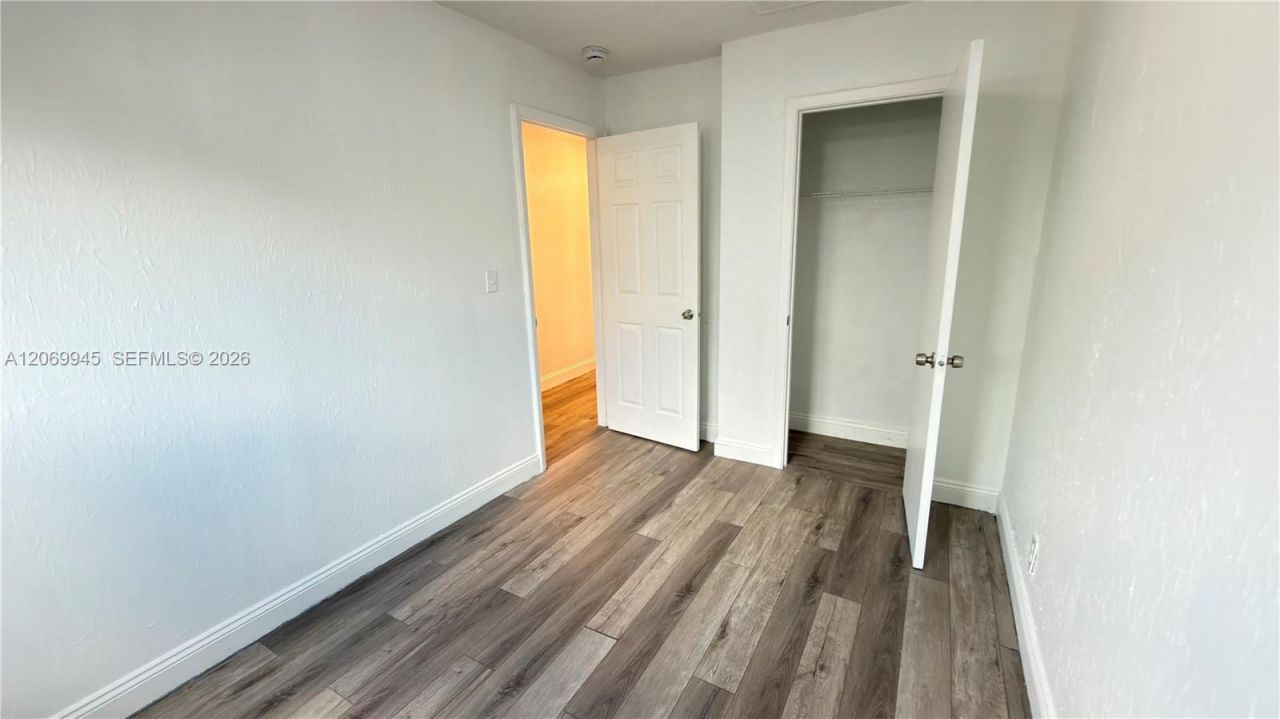 8151 SW 7th St, North Lauderdale, FL 33068 Photo