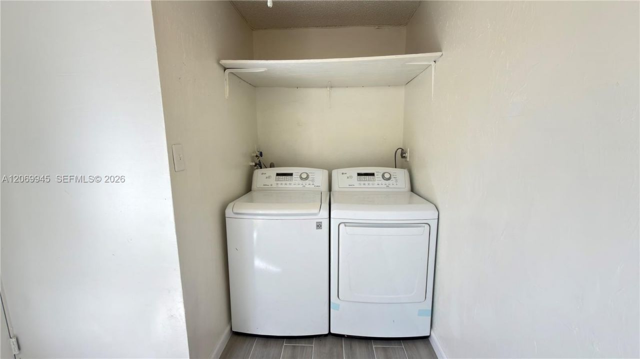 8151 SW 7th St, North Lauderdale, FL 33068 Photo