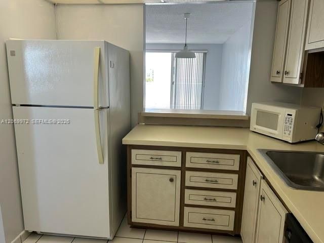 1331 Lincoln Rd , Unit 905, Miami Beach, FL 33139 Photo