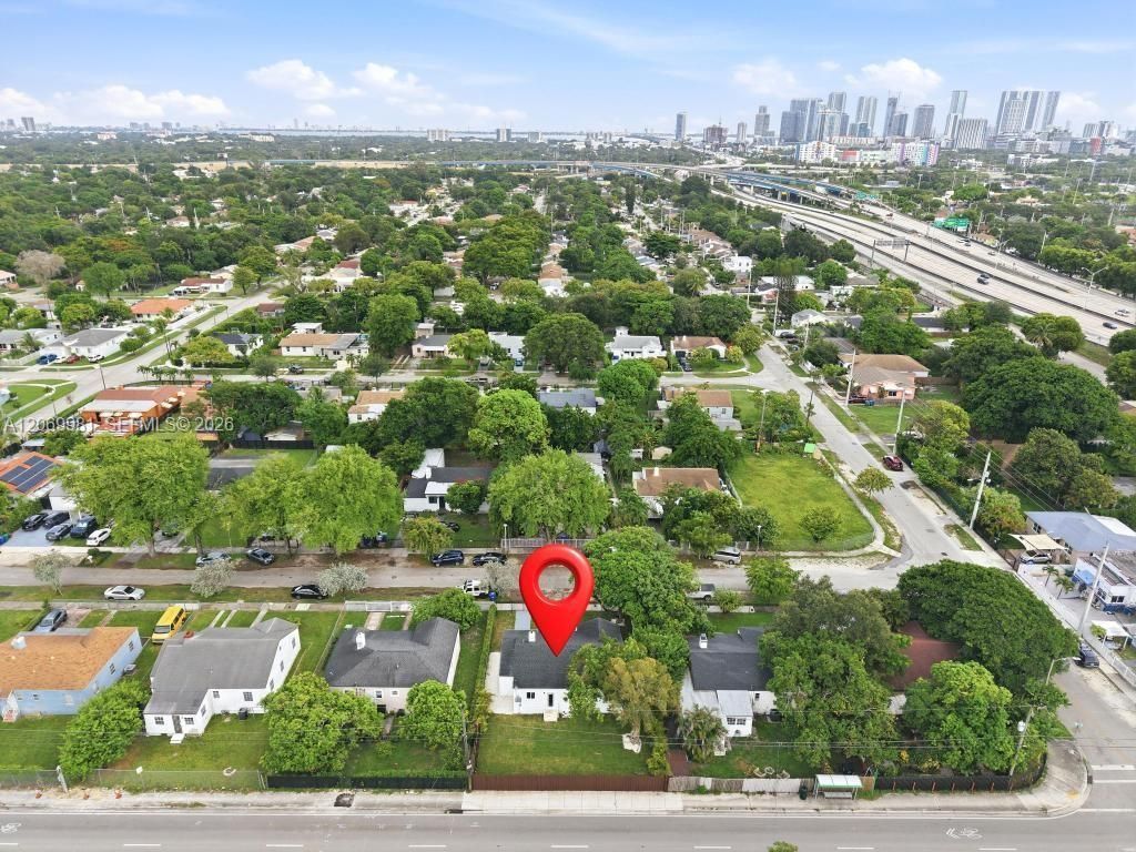 4122 NW 11th Pl, Miami, FL 33127 Photo