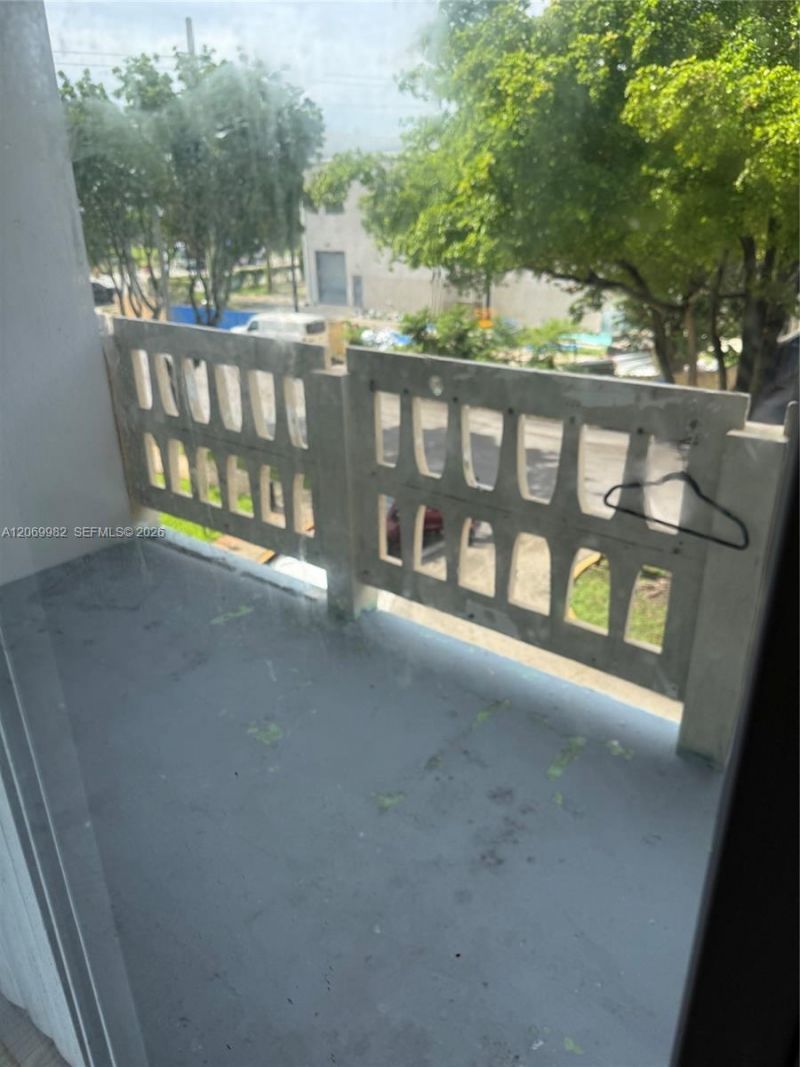 15600 NW 7th Ave , Unit 301-1, Miami, FL 33169 Photo