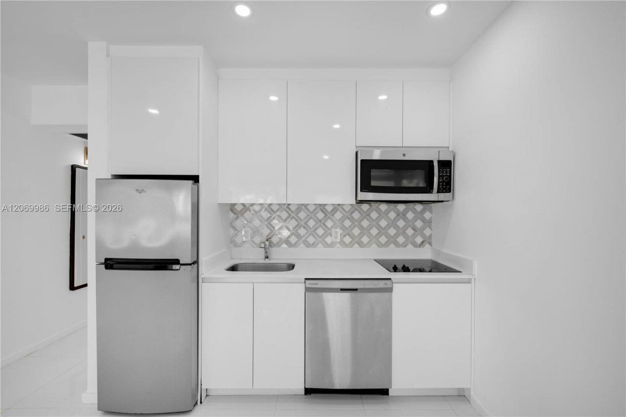 801 15th St , Unit 108, Miami Beach, FL 33139 Photo