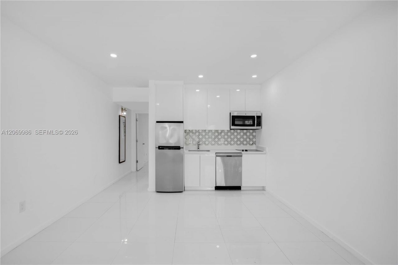 801 15th St , Unit 108, Miami Beach, FL 33139 Photo