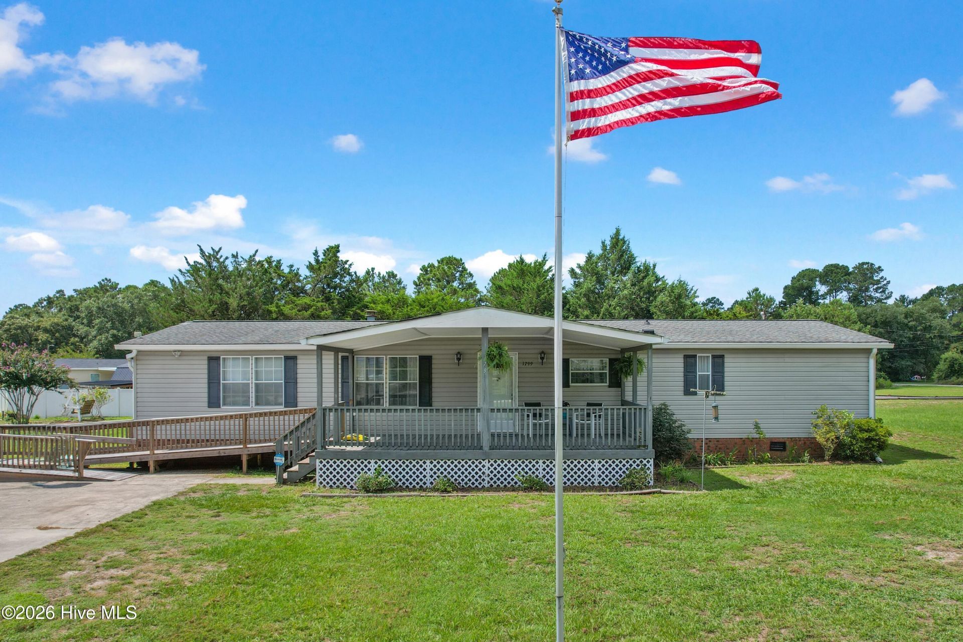 1799 Wood Duck Street Sw, Supply, NC 28462 Main Photo