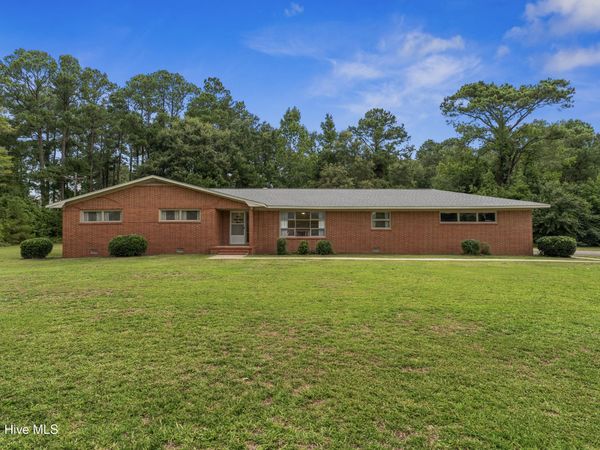 341 N Nc 11 And 903 Highway, Kenansville, NC 28349