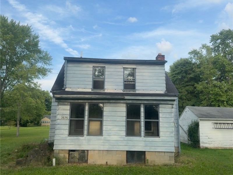 3573 Pershing Avenue, Hubbard, OH 44425 Photo 1