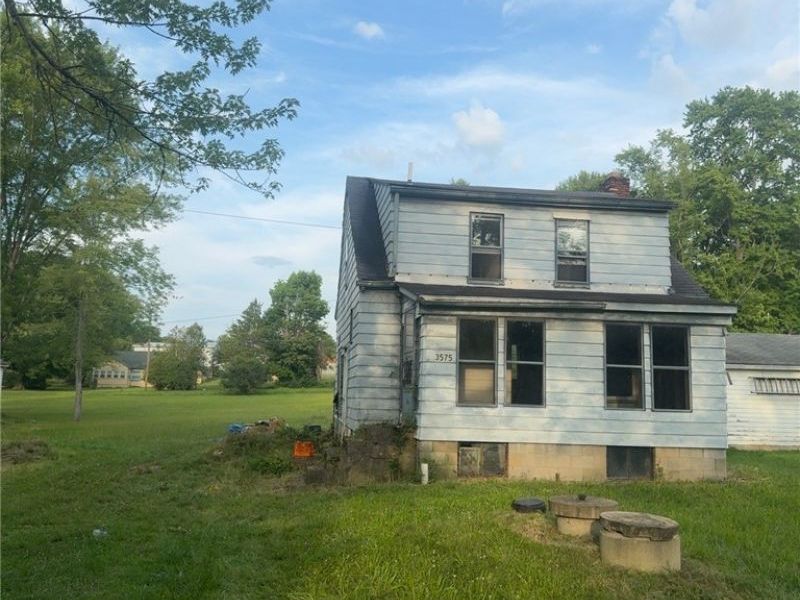3573 Pershing Avenue, Hubbard, OH 44425 Photo 3