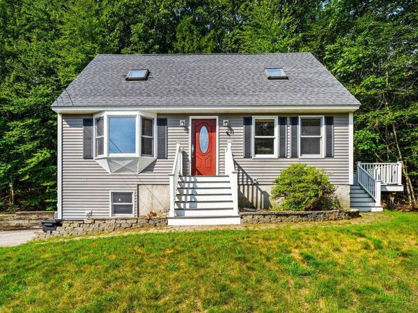 155 Irving Drive, Weare, NH 03281
