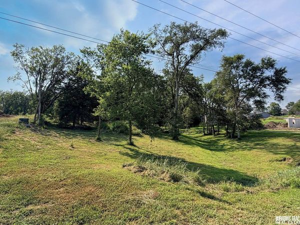 195 Tyler Street, Bennet, NE 68317