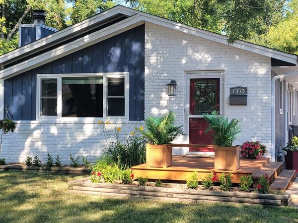 1312 Gettysburg Avenue N, Golden Valley, MN 55427
