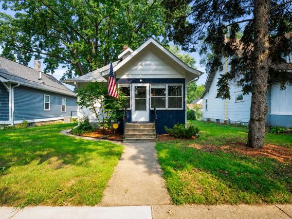 4338 James Avenue N, Minneapolis, MN 55412