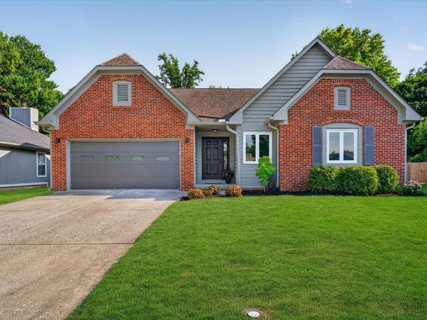 3323 Eden Village Drive , Carmel, IN 46033