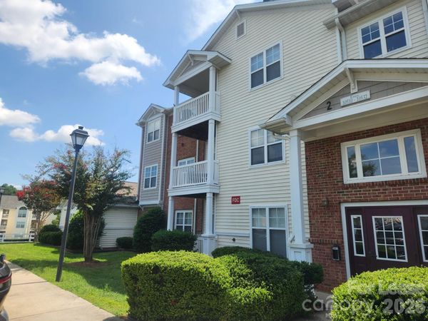 10522 Hill Point Court, Charlotte, NC 28262