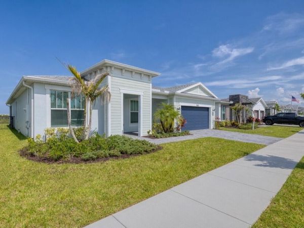 13621 SW Bally Drive, Port St. Lucie, FL 34987