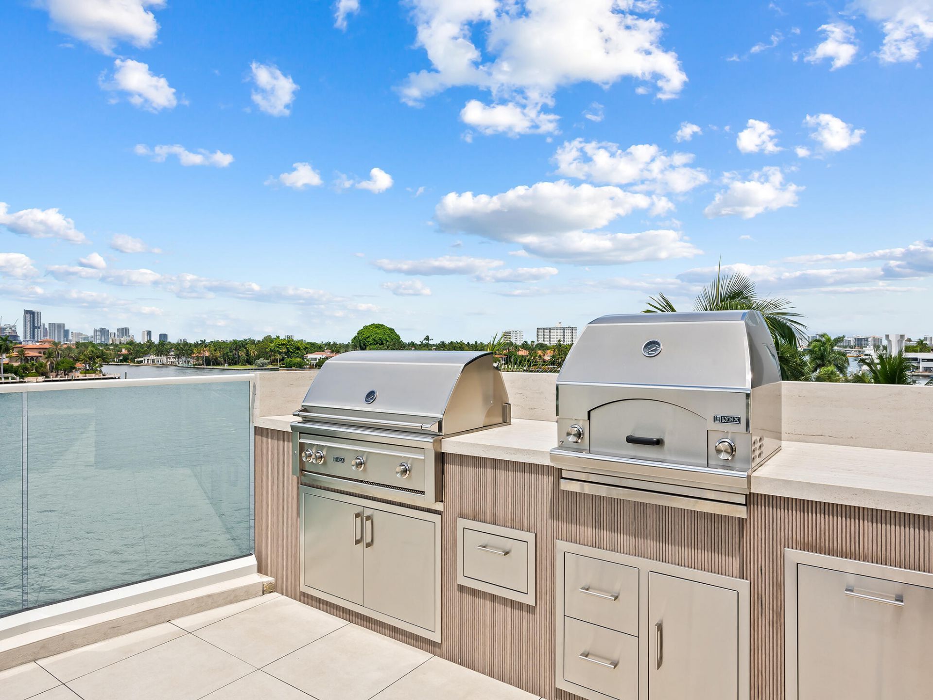 3055 Harbor Drive, Unit 1603, Fort Lauderdale, FL 33316 Photo