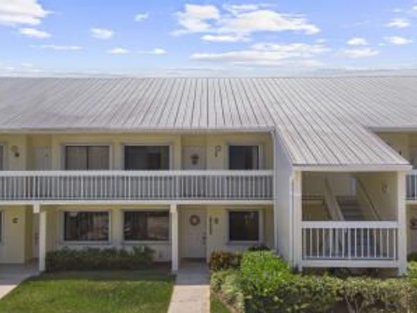 4240 Gator Trace Avenue, Unit i, Fort Pierce, FL 34982