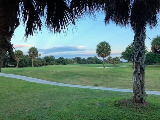 4240 Gator Trace Avenue, Unit i, Fort Pierce, FL 34982 Photo