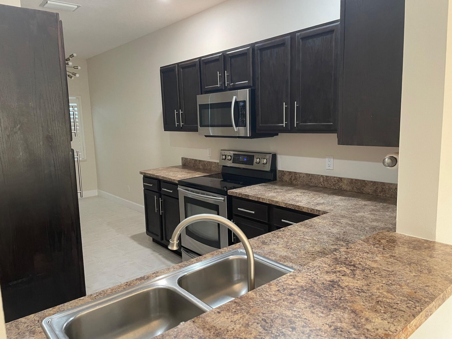 4240 Gator Trace Avenue, Unit i, Fort Pierce, FL 34982 Photo