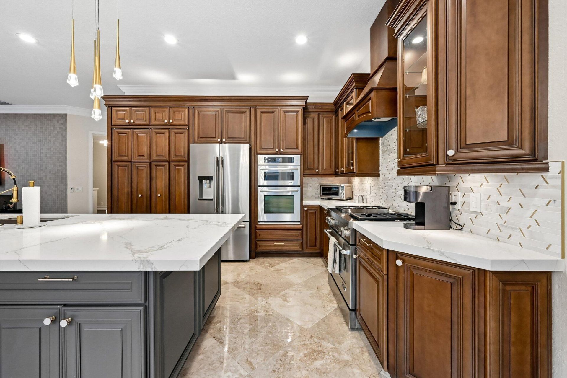 1664 Victoria Pointe Lane, Weston, FL 33327 Photo