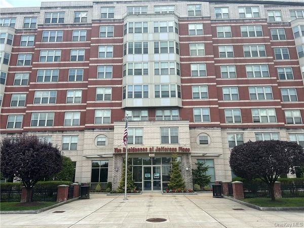 300 Mamaroneck Avenue , Unit 729, White Plains, NY 10605