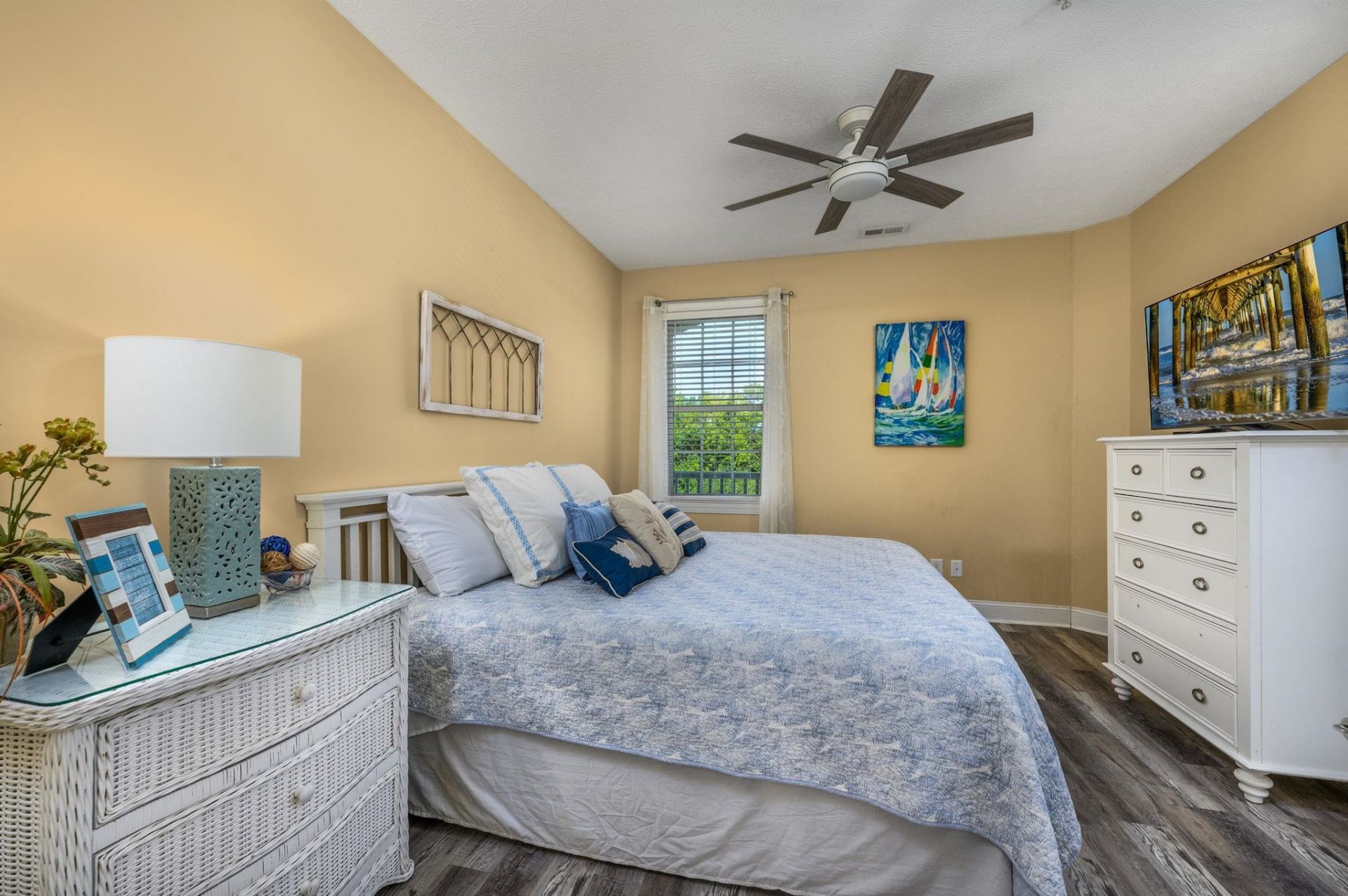 131 Waypoint Ridge Ave. Photo 17