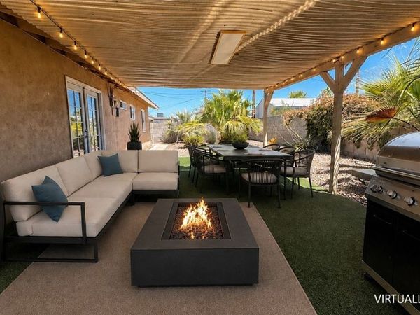 4209 El Pasada Avenue, Las Vegas, NV 89102