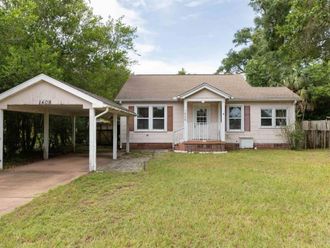 1408 Wisteria Ave Pensacola, FL 32507