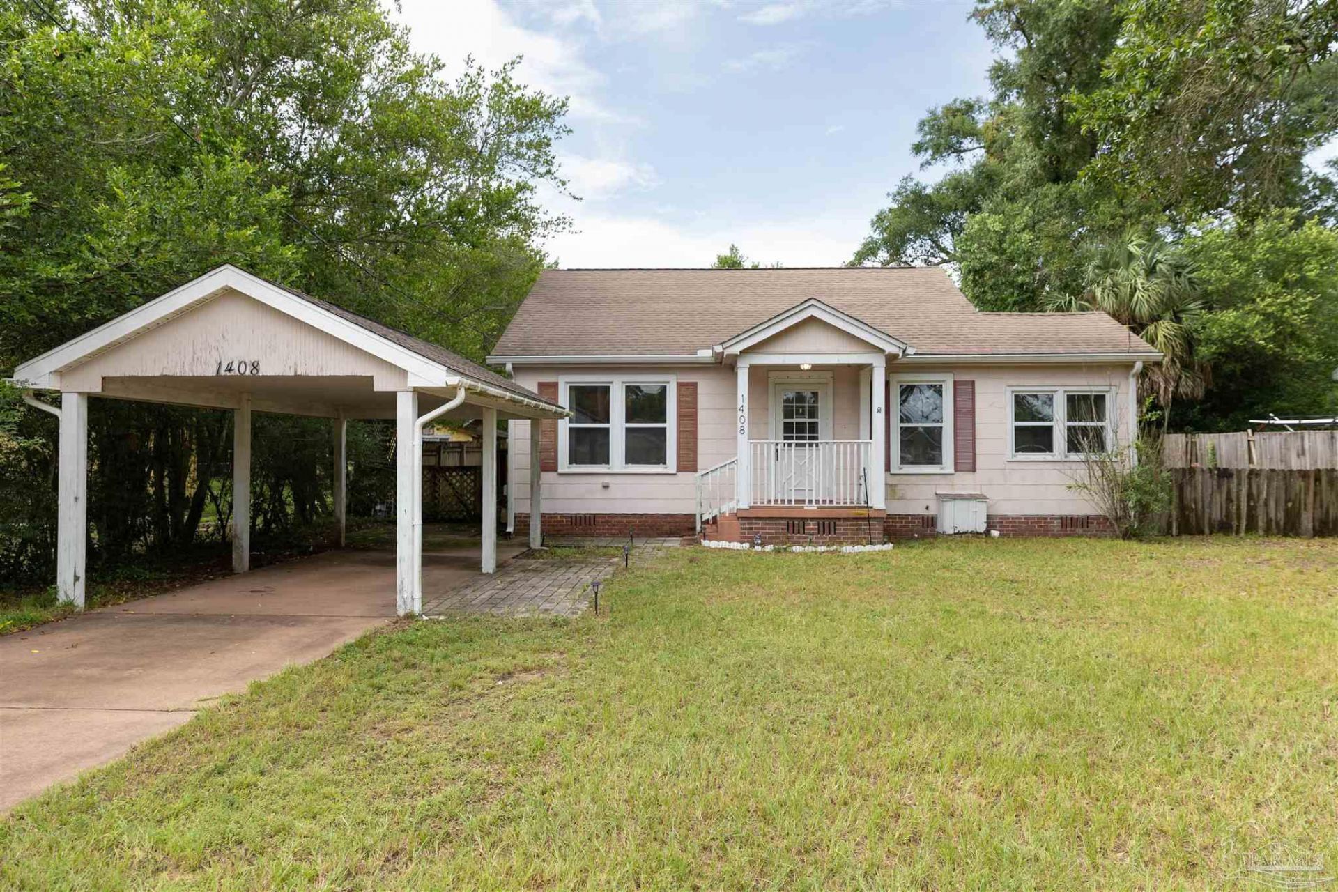 1408 Wisteria Ave, Pensacola, FL 32507 Main Photo