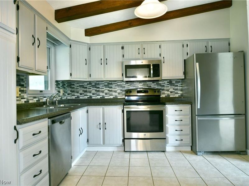 1382 Northfield, Mineral Ridge, OH 44440 Photo 14
