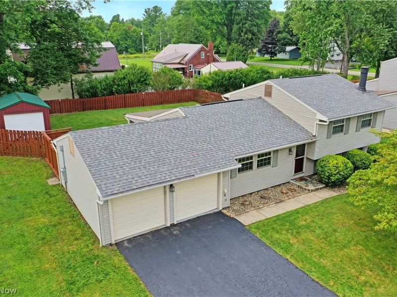 1382 Northfield, Mineral Ridge, OH 44440 Photo 2