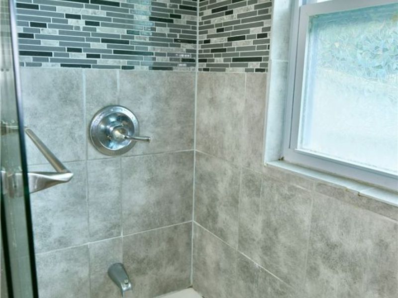 1382 Northfield, Mineral Ridge, OH 44440 Photo 21