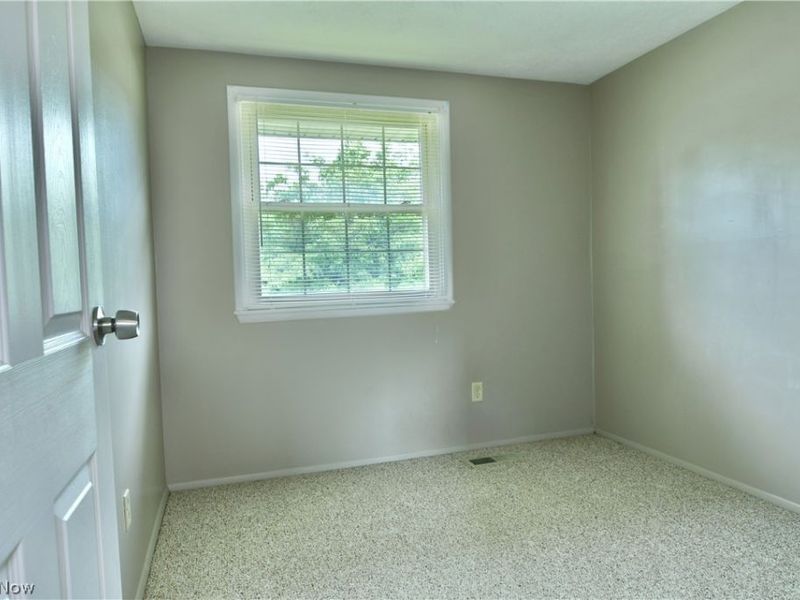 1382 Northfield, Mineral Ridge, OH 44440 Photo 27