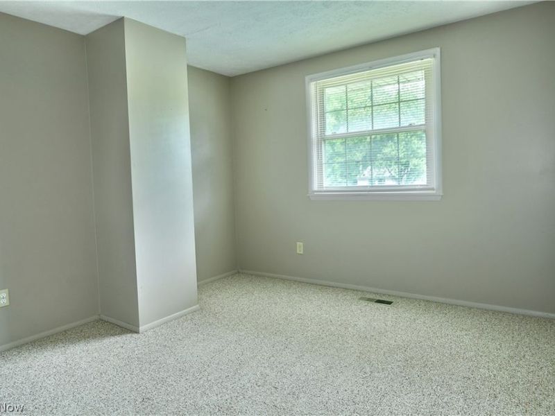 1382 Northfield, Mineral Ridge, OH 44440 Photo 30