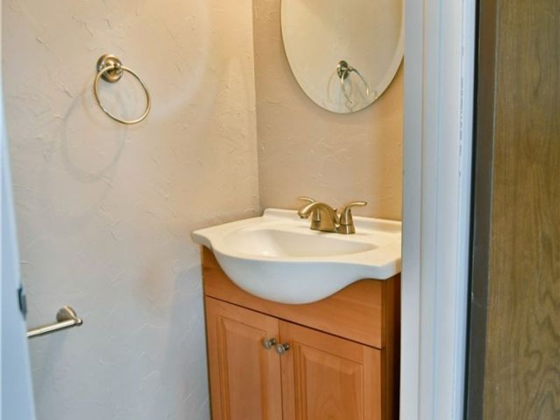 1382 Northfield, Mineral Ridge, OH 44440 Photo 38