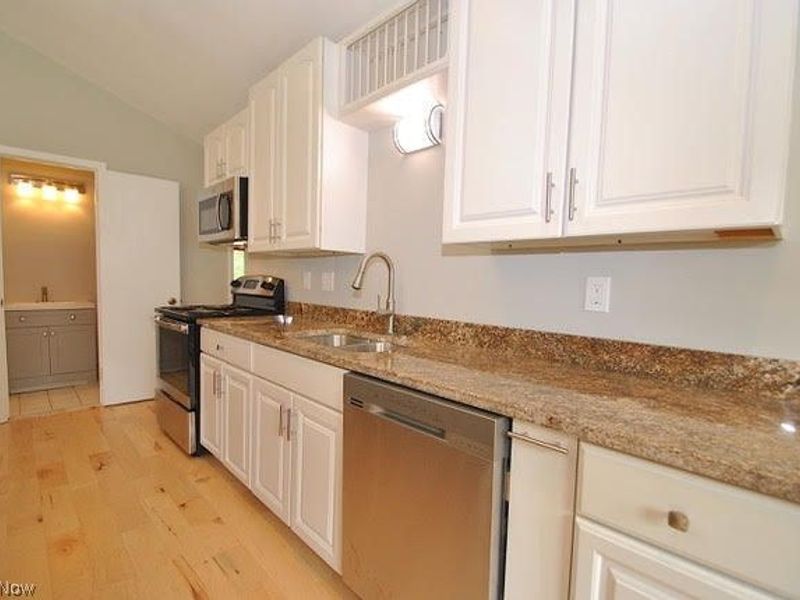7101 Ivy Court, Mentor, OH 44060 Photo 9