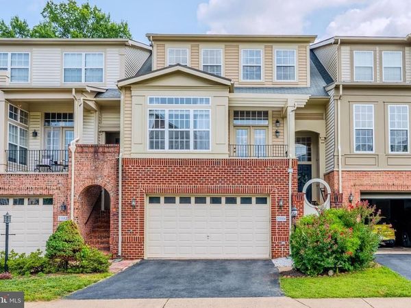 21884 FIELDTHORN TERRACE, BROADLANDS, VA 20148