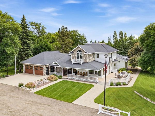 164 110th Avenue S, Moorhead, MN 56560