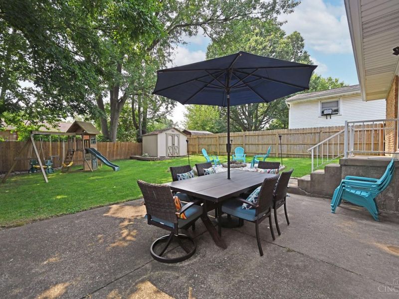 6196 Seiler Drive, Green Township, OH 45239 Photo 48