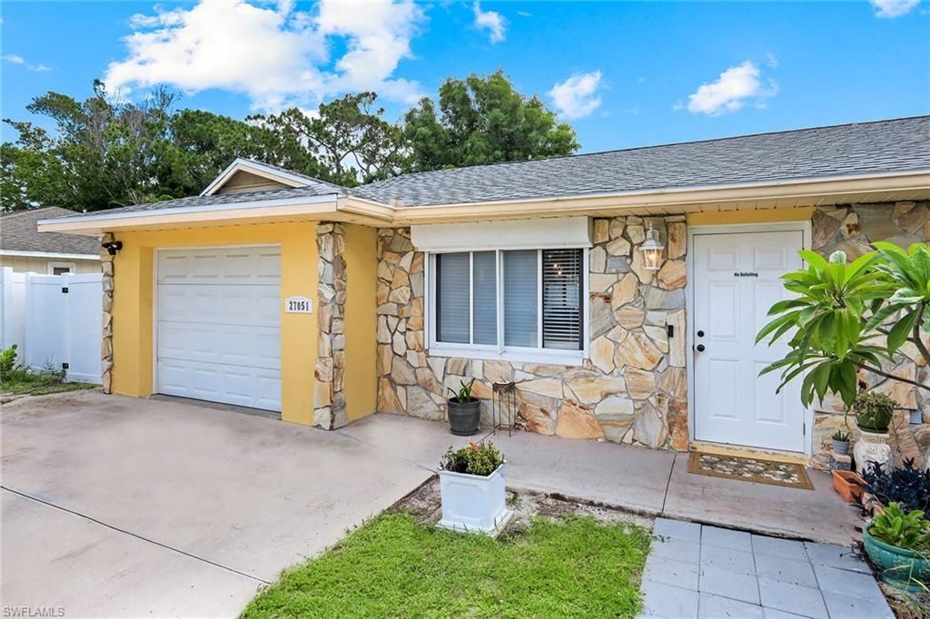 27051 Edgewood St, Bonita Springs, FL 34135 Photo