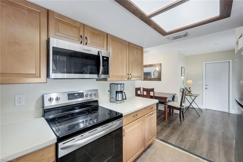 27051 Edgewood St, Bonita Springs, FL 34135 Photo