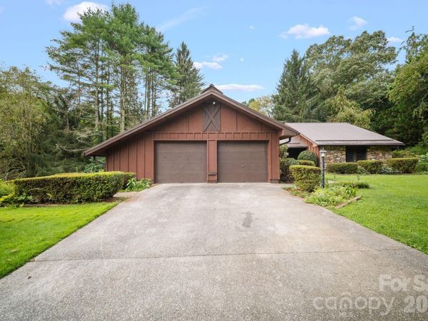 140 Redwood Street , Brevard, NC 28712