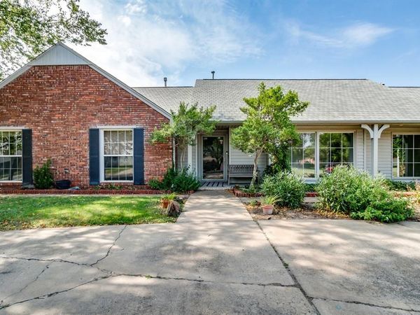 2924 Cornwall Place, Oklahoma City, OK 73120