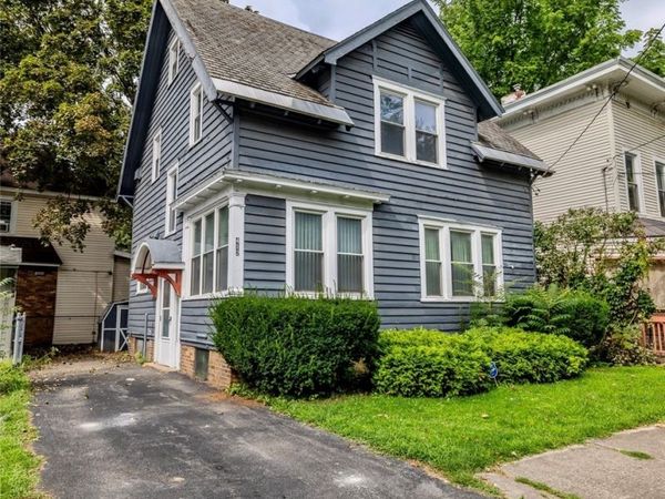 412 Graves Street , Syracuse, NY 13203