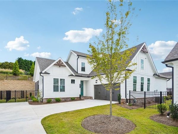 555 Pearl Street, Cumming, GA 30040