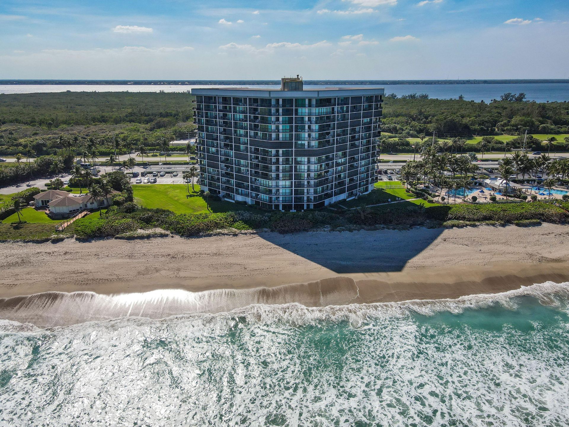8880 S Ocean Drive, Unit 502, Jensen Beach, FL 34957 Photo