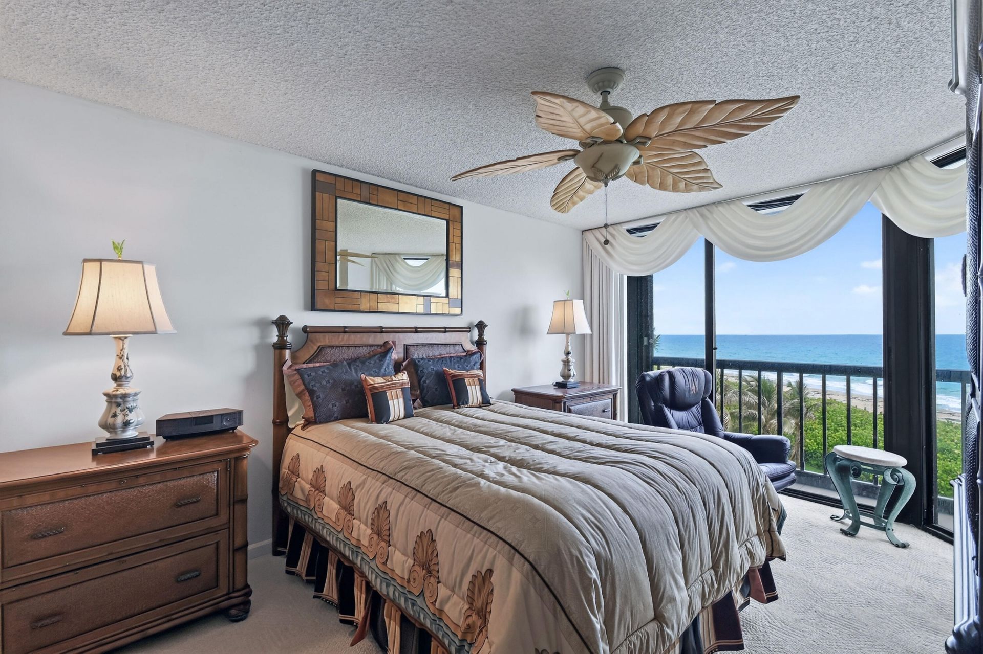 8880 S Ocean Drive, Unit 502, Jensen Beach, FL 34957 Photo