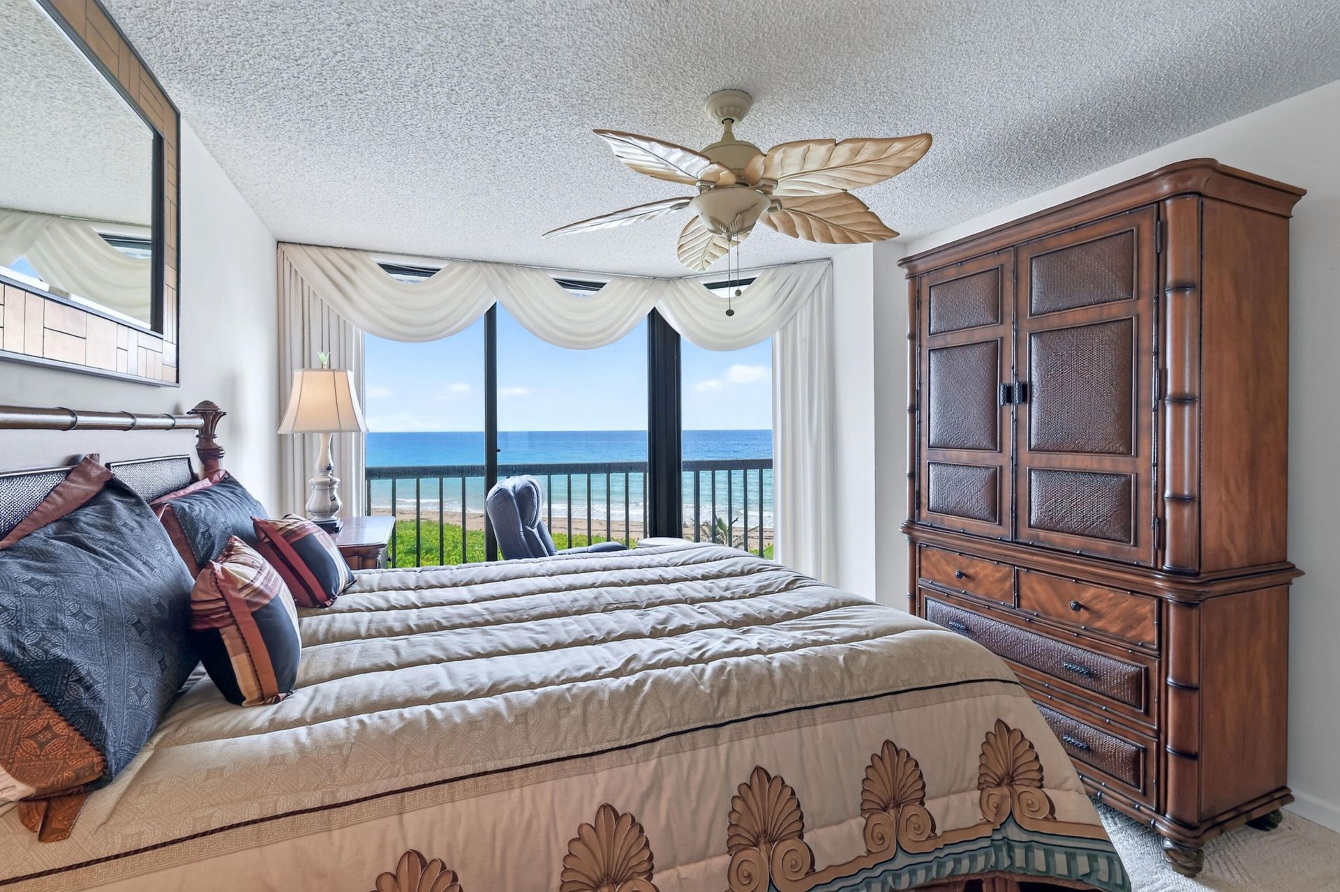 8880 S Ocean Drive, Unit 502, Jensen Beach, FL 34957 Photo