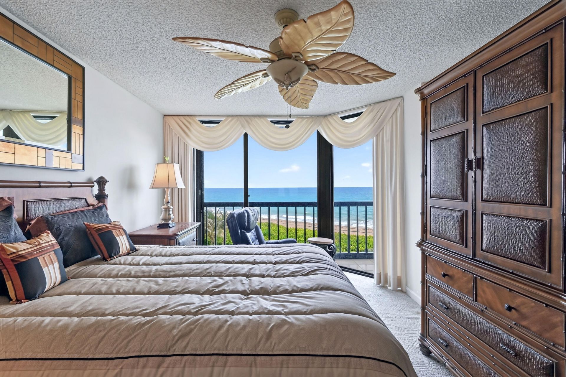 8880 S Ocean Drive, Unit 502, Jensen Beach, FL 34957 Photo