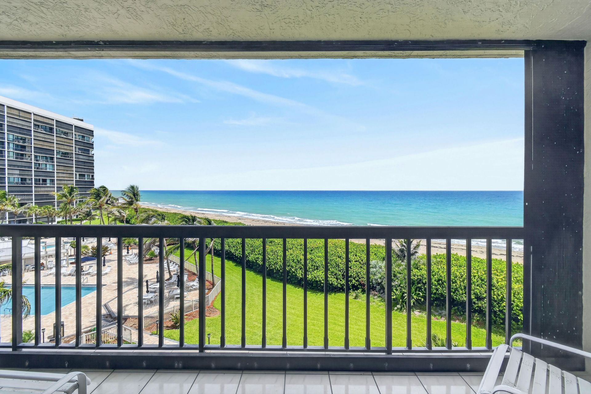 8880 S Ocean Drive, Unit 502, Jensen Beach, FL 34957 Photo