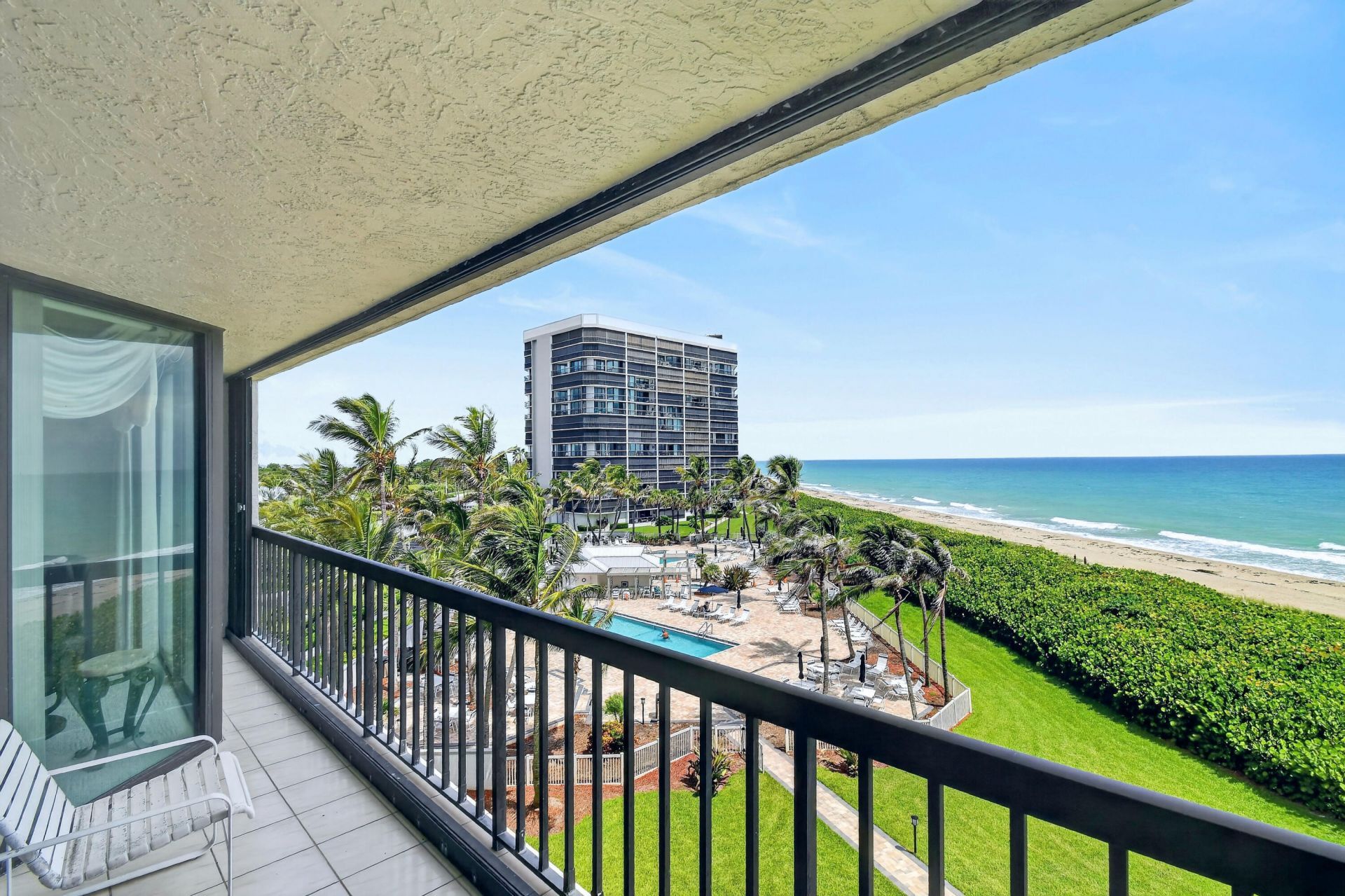 8880 S Ocean Drive, Unit 502, Jensen Beach, FL 34957 Photo